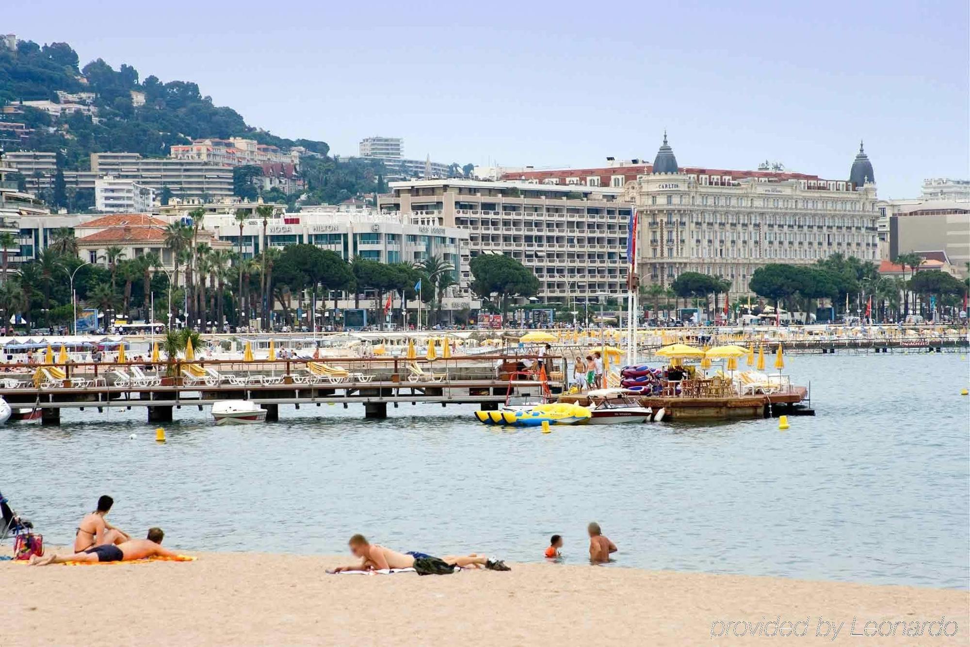 Ibis Cannes Centre Exterior foto